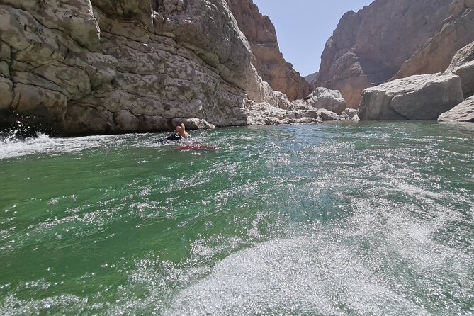 Wahiba Sands Desert and Wadi Hawar Private Tour - Wadi Hawar: four hours around clear blue pools