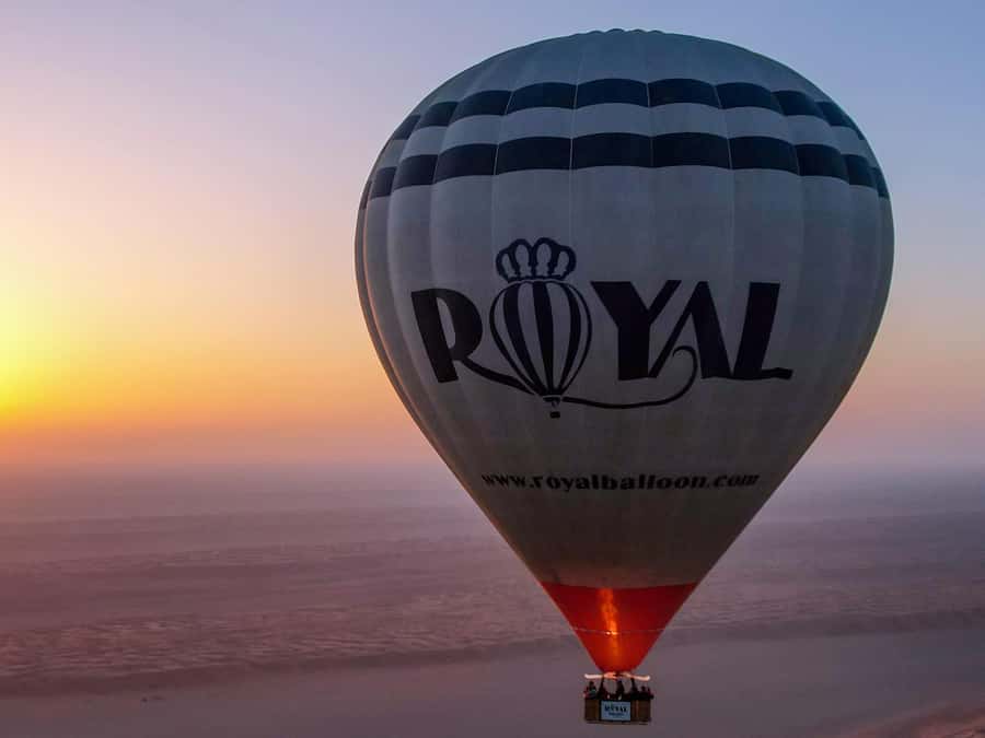 Wahiba Sands: Hot Air Balloon Experience - Before dawn at the Sharqiya Sands launch site