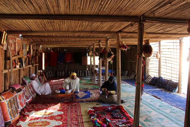 Wahiba Sands Tour - A Bedouin tent and the taste of Omani hospitality