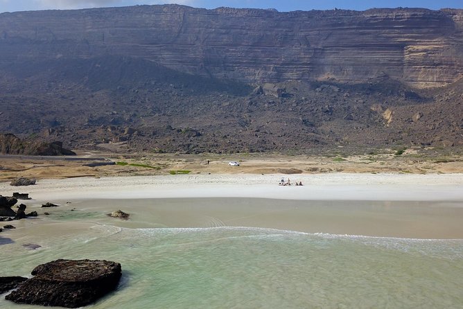 West Coast Mountains and Beaches (Fazayah beach + Shaat cliff) - Shaat viewpoint above the coast