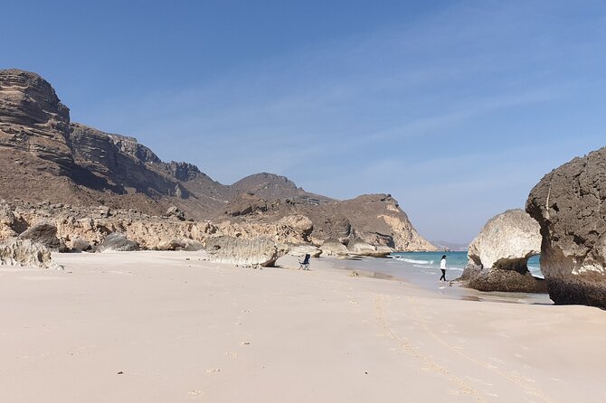 West Salalah Tour - Caribbean of Orient - Fazayah Beach with City - Mughsail Beach and the question of swimming